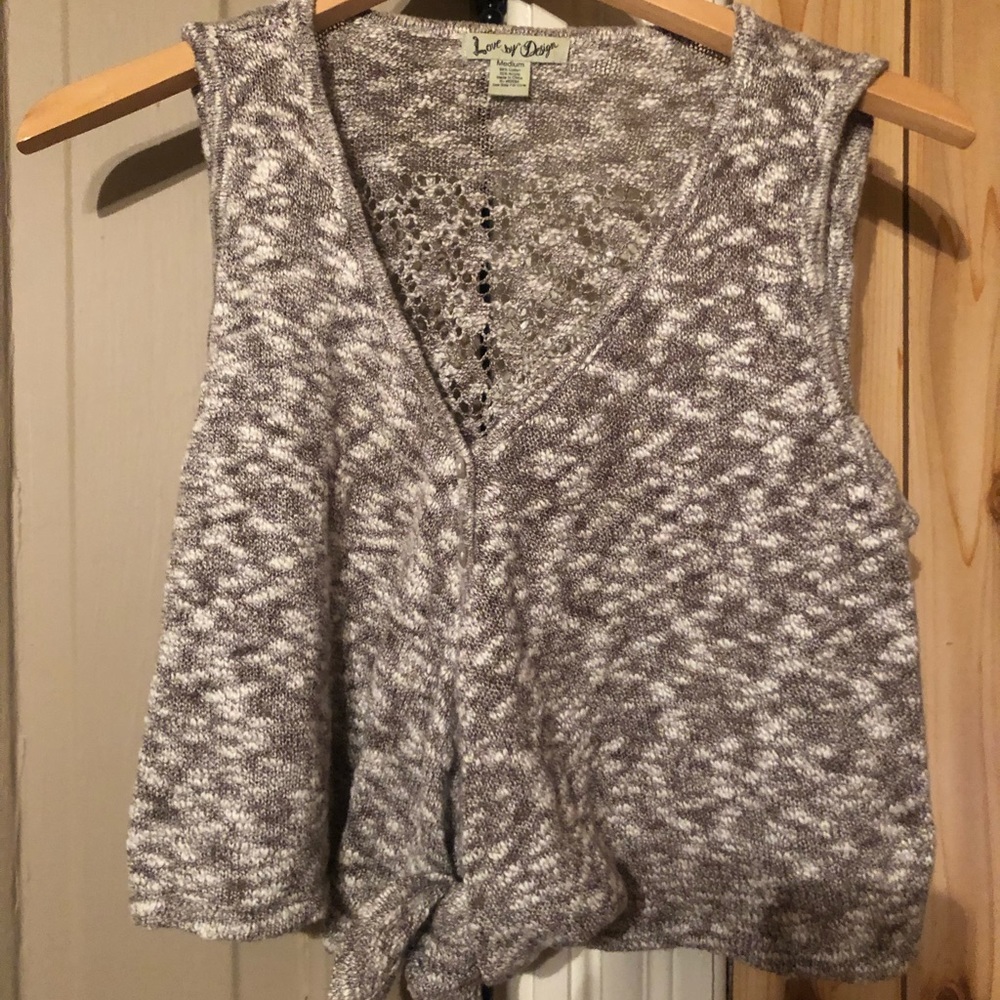 Cropped knitted tank top